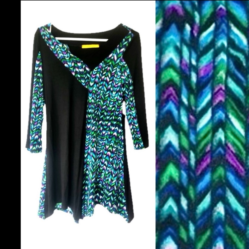 Pure Intent Asymmetrical Shift Dress V Neck Chevron Print Size Small